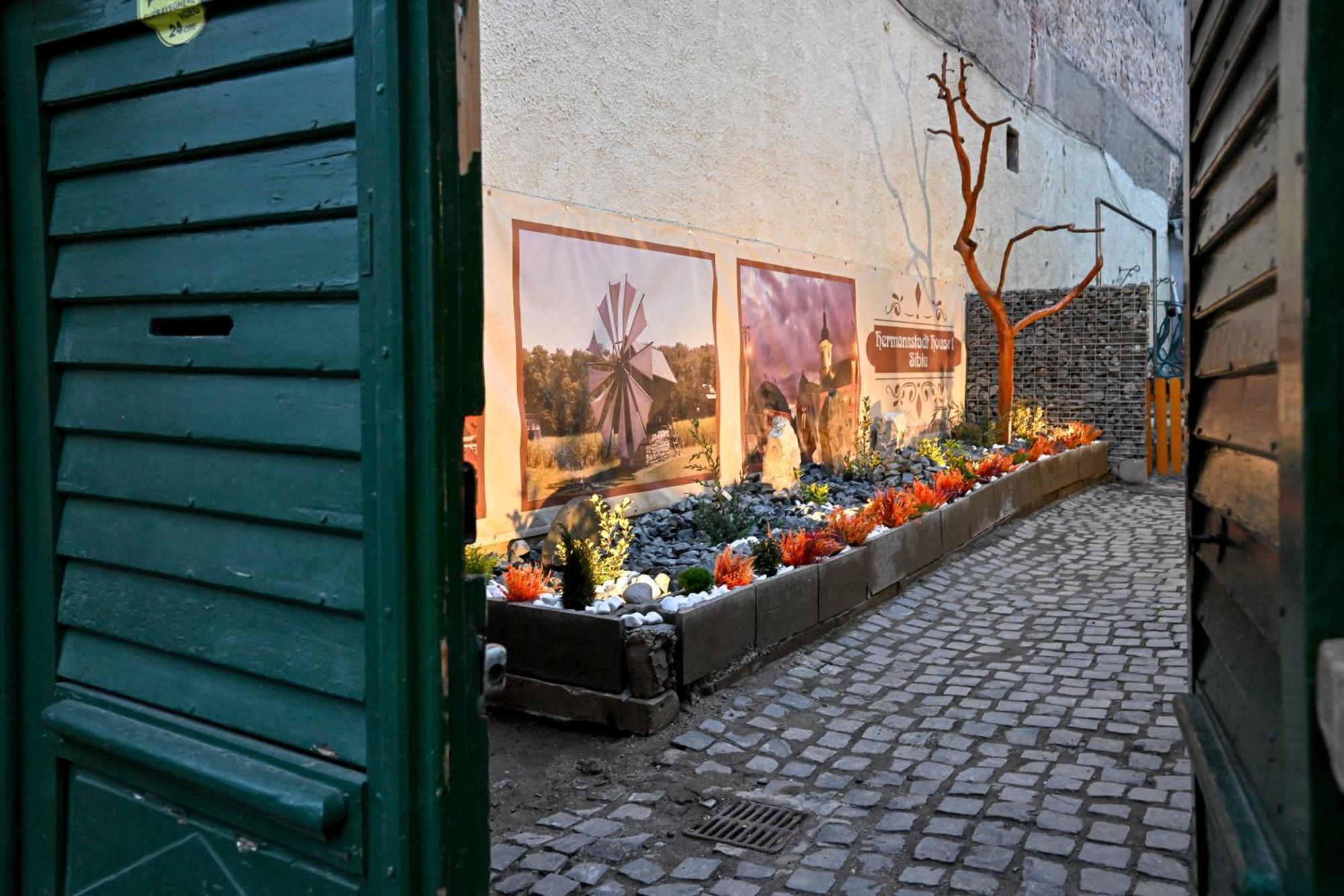 Hermannstadt House 1 ภายนอก รูปภาพ