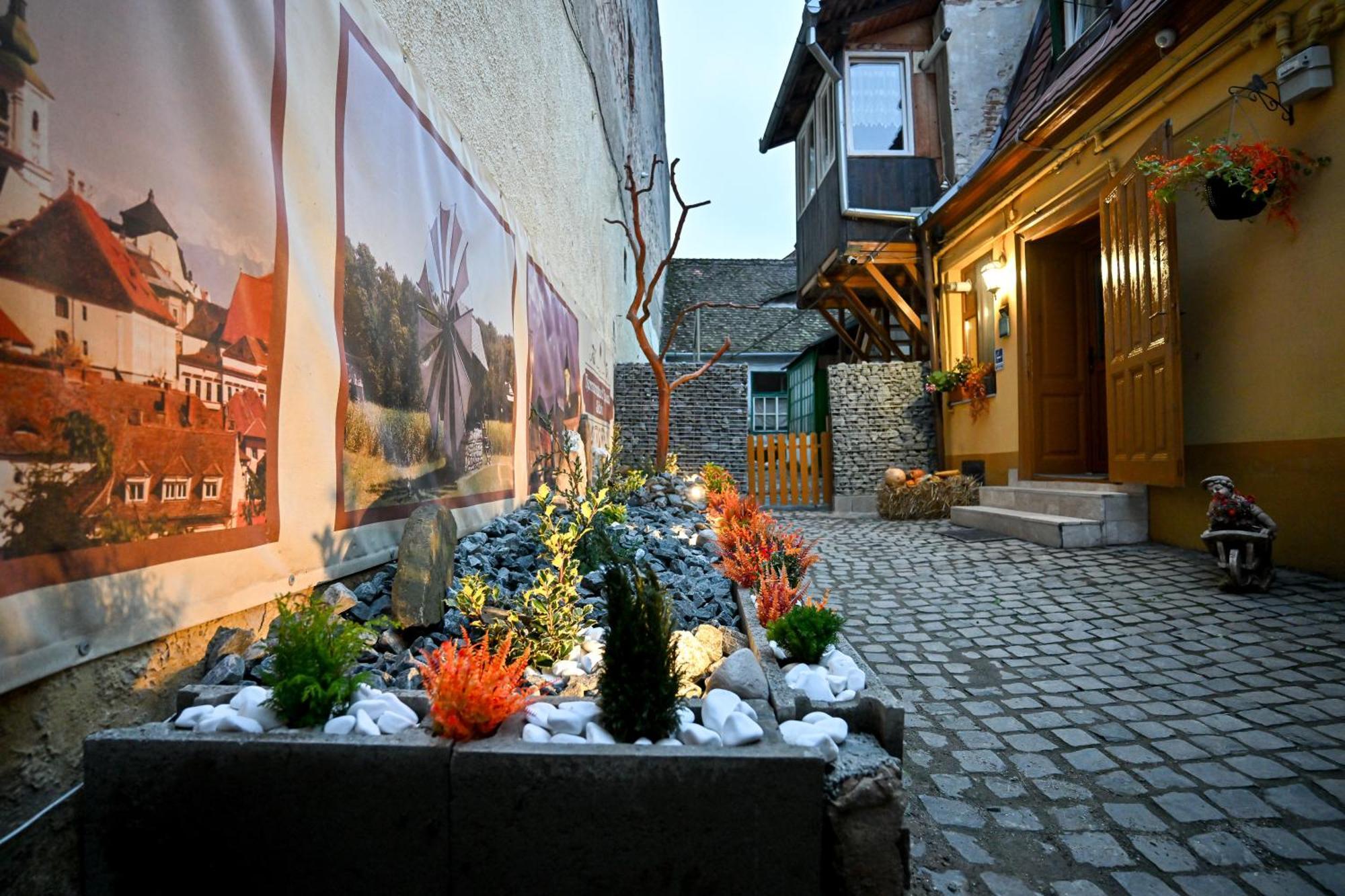 Hermannstadt House 1 ภายนอก รูปภาพ